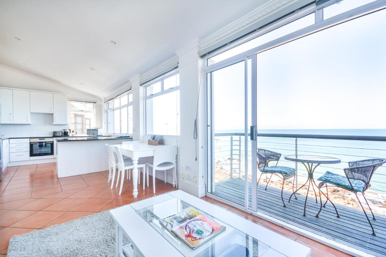 Oceanfront Penthouse Apartment Muizenberg Luaran gambar