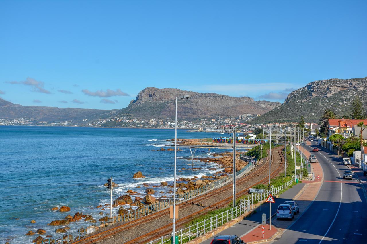 Oceanfront Penthouse Apartment Muizenberg Luaran gambar